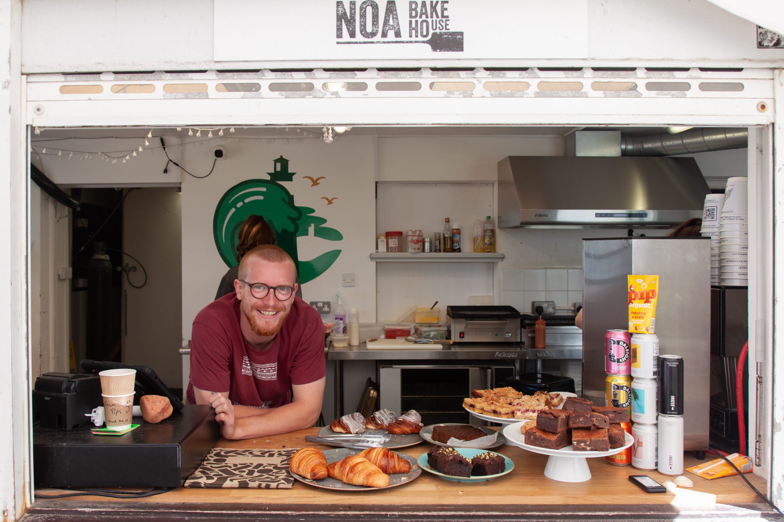 Foraging Vintners & Noa Bakehouse at Cosy Nook
